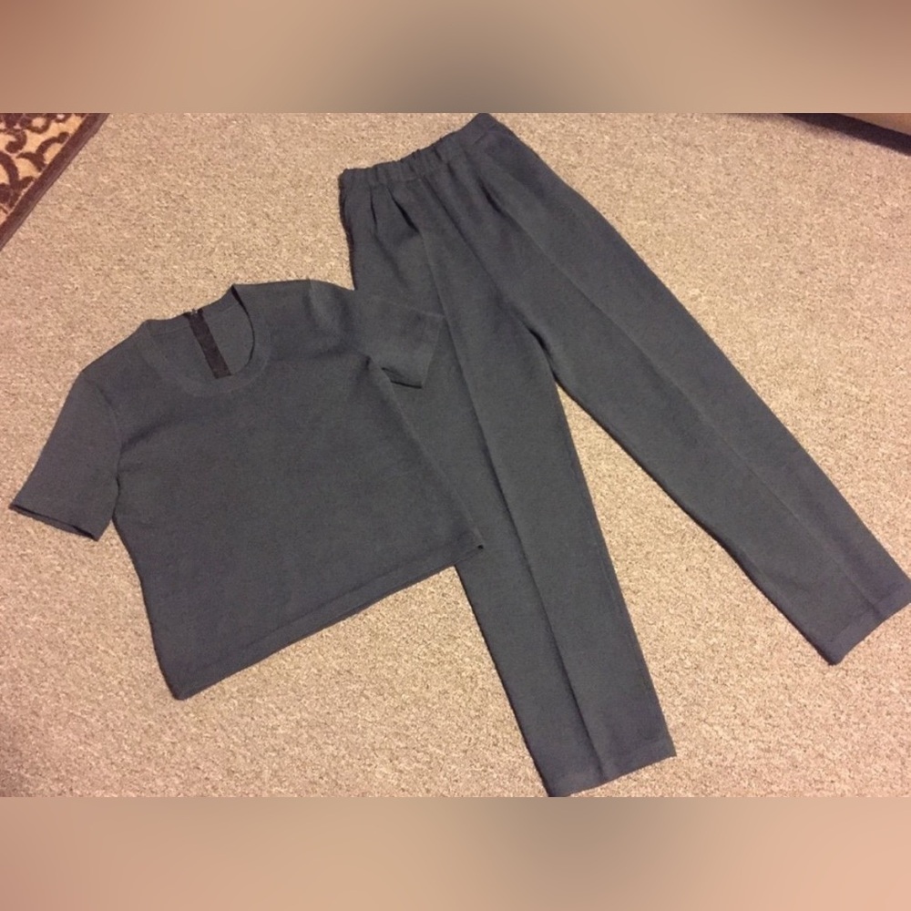 St. John 2 piece